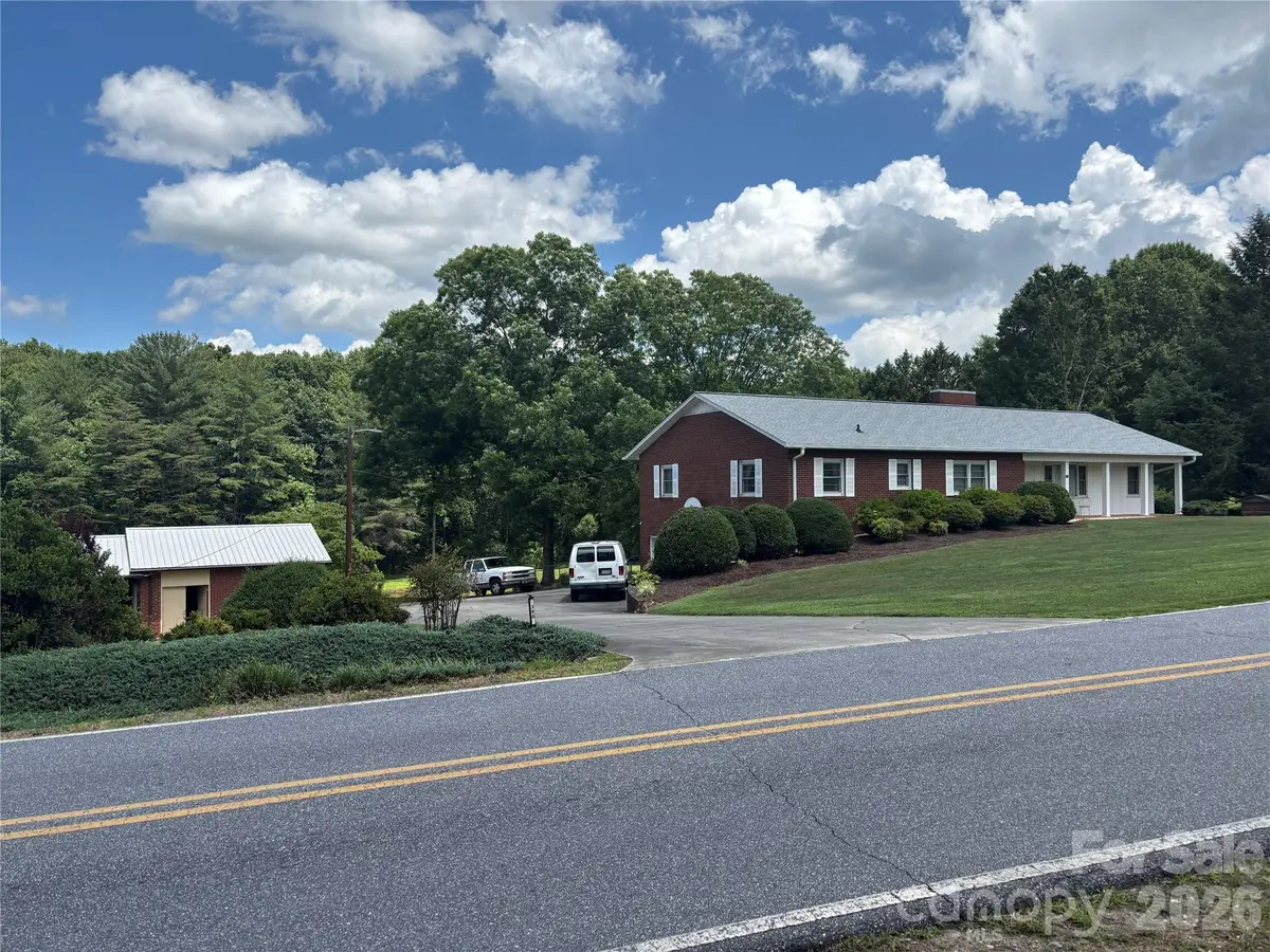 390 Airport Road, Taylorsville, NC 28681 - #1