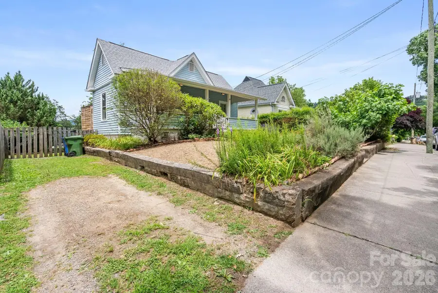 60 Annandale Avenue, Asheville, NC 28801 - #3