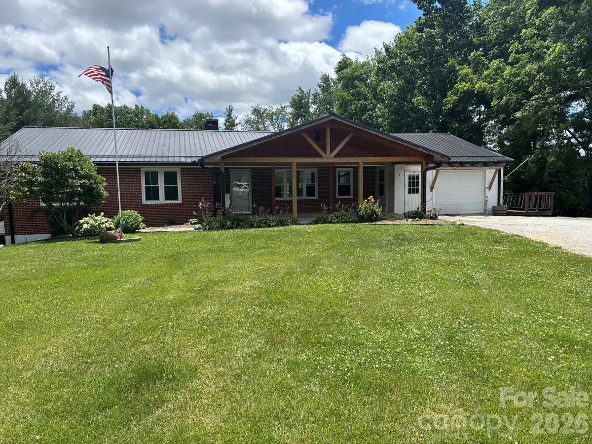 86 Jack Sullins Road, Spruce Pine, NC 28777 - #1