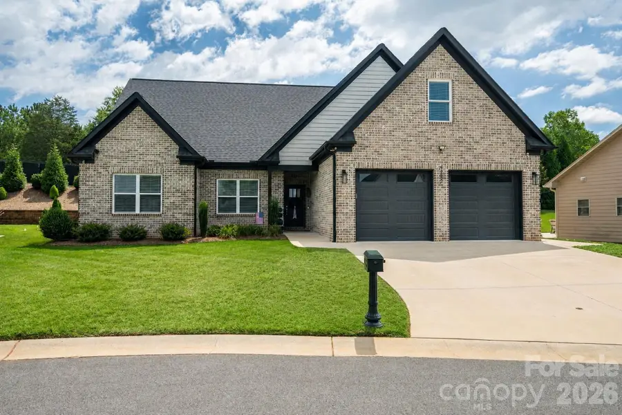 4282 Holly Circle Ne, Conover, NC 28613 - #2