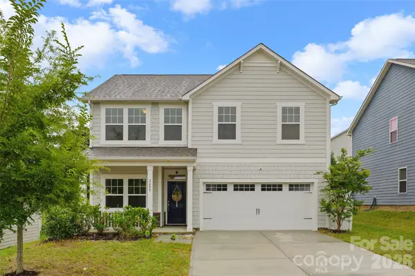 2608 Overlook Ridge Street, Pineville, NC 28134