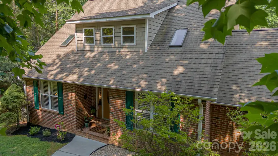 1518 Southpointe Drive, Morganton, NC 28655 - #2