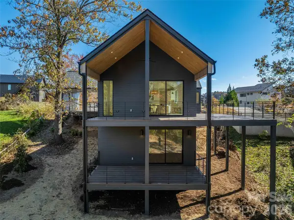 511 Wilma Dykeman Trail, Asheville, NC 28804