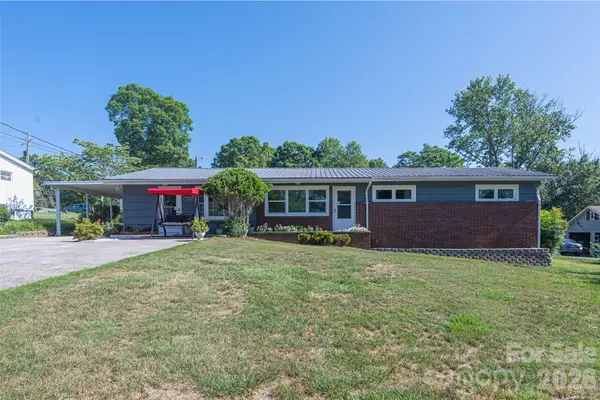 1928 Marigold Lane, Hudson, NC 28638