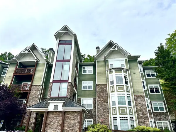 2000 Olde Eastwood Village Boulevard #305, Asheville, NC 28803
