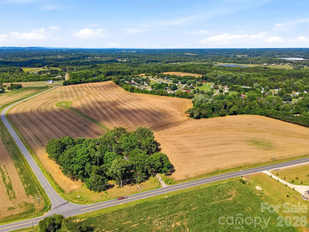 4770 W Nc 10 Highway, Newton, NC 28658 - #1