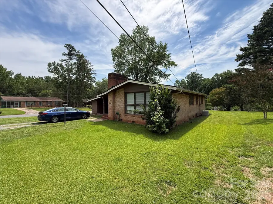 3930 Fircrest Drive, Charlotte, NC 28217 - #2