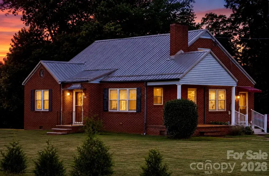 1532 Orchard Drive, Lenoir, NC 28645 - #2