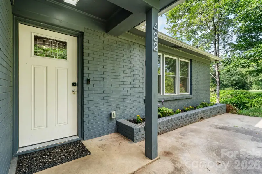 422 Arlington Circle Nw, Lenoir, NC 28645 - #2