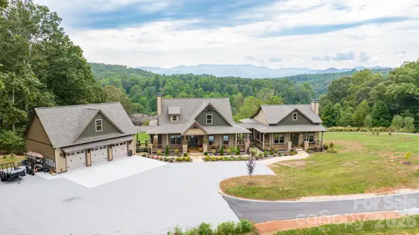 1052 Porter Creek Drive, Franklin, NC 28734