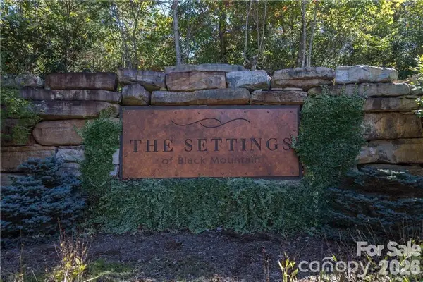 46 Settings Boulevard #139, Black Mountain, NC 28711