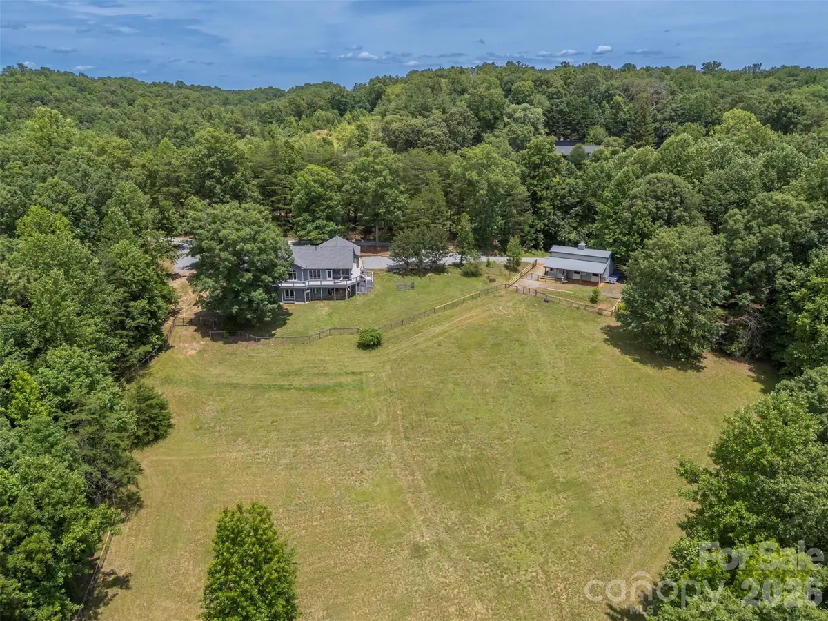 441 Lower Ridgeview Road, Columbus, NC 28722 - #1