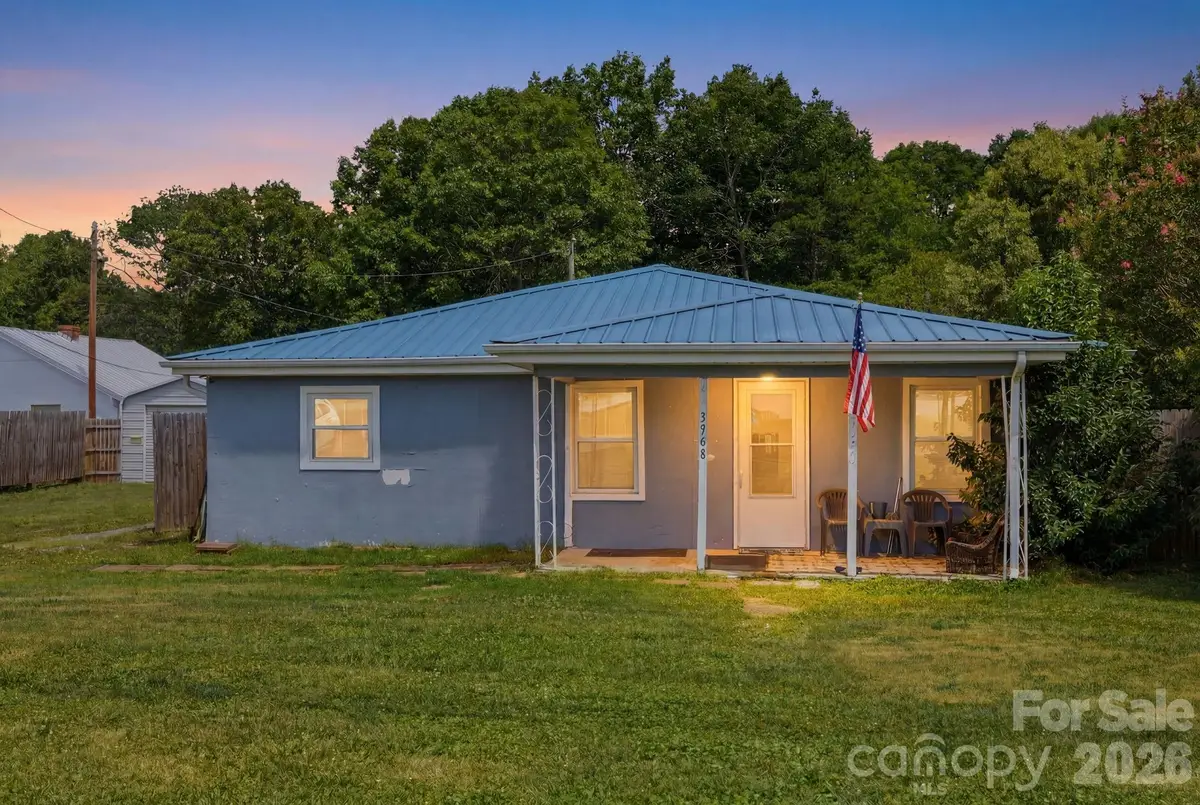 3948 Main Avenue Drive Nw, Hickory, NC 28601 - #1