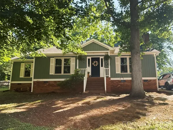 2754 Stockwood Drive, Gastonia, NC 28056
