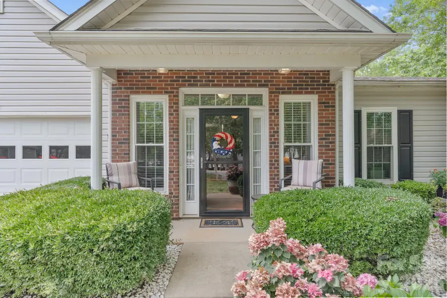 16627 Timber Crossing Road, Charlotte, NC 28213 - #2