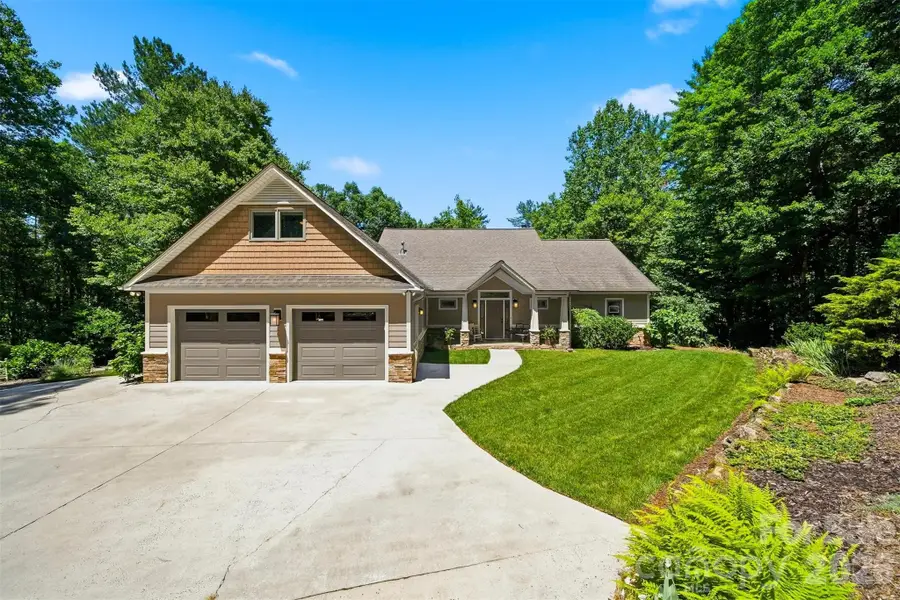 104 Rivercliff Drive W, Connelly Springs, NC 28612 - #2