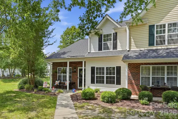 12446 Hennigan Place Lane, Charlotte, NC 28214