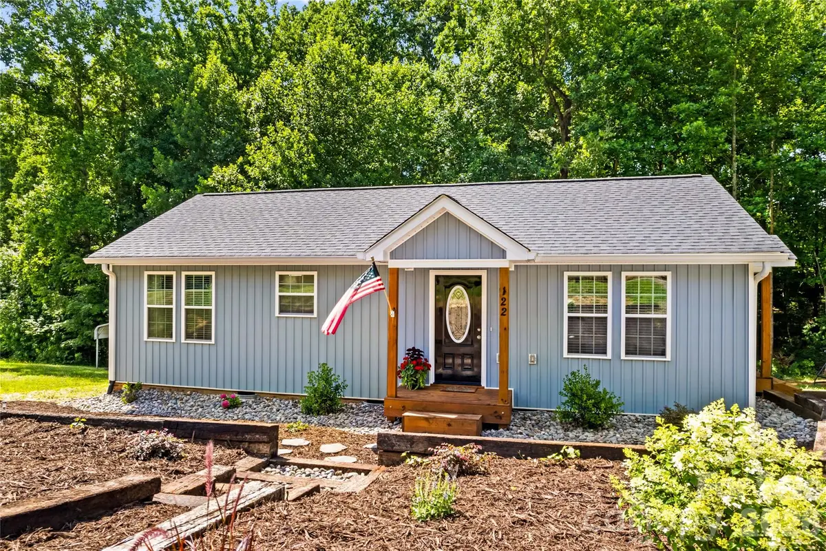 122 S Yadkin River Road, Statesville, NC 28625 - #1