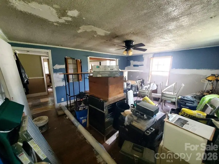 209 E James Street, La Grange, NC 28551 - #3
