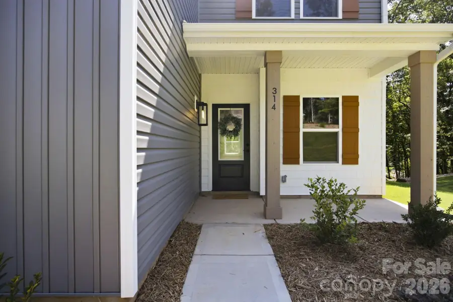 314 North Street, Dallas, NC 28034 - #2