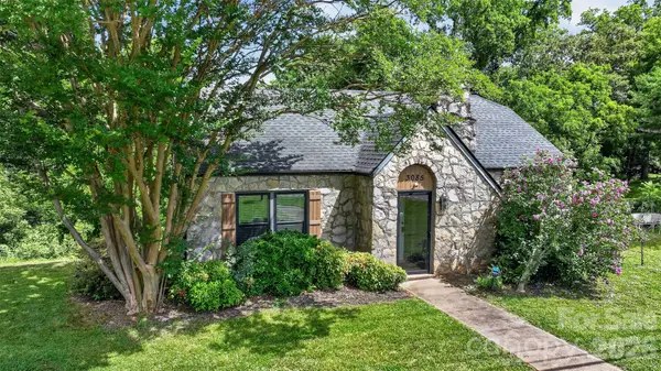 3085 Us 70 Highway E, Morganton, NC 28655