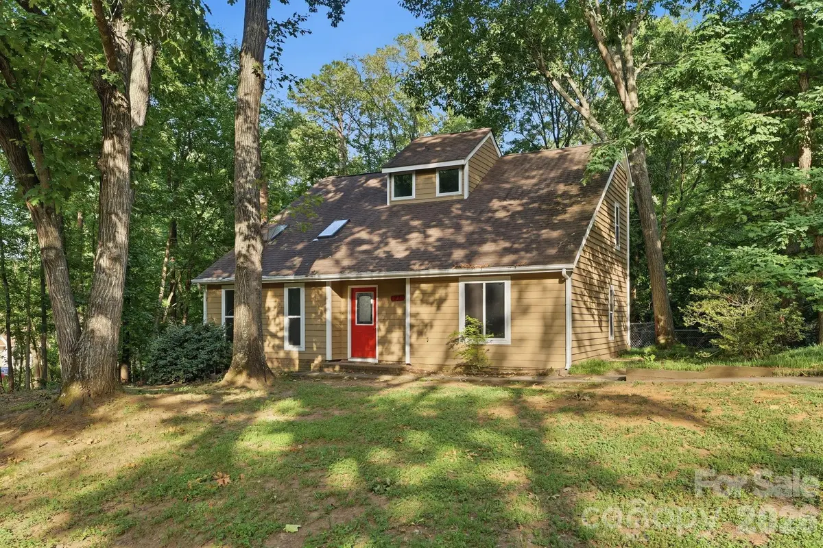 7401 Park Vista Circle, Charlotte, NC 28226 - #1