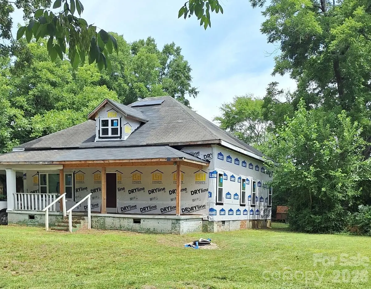 687 Parkway Drive, Chester, SC 29706 - #1