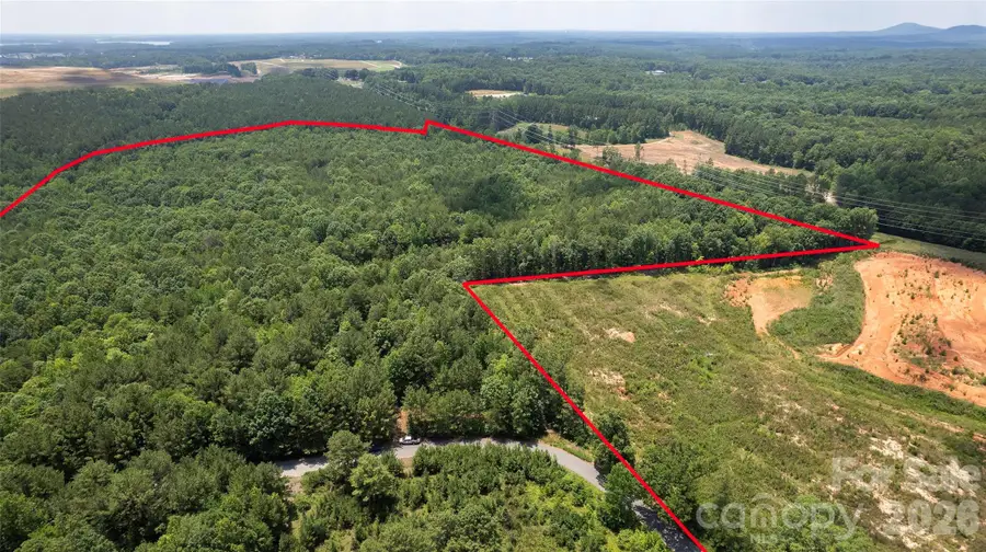8169 Raccoon Track Drive, Sherrills Ford, NC 28673 - #3