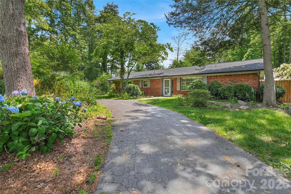 138 Surry Lane, Hendersonville, NC 28791 - #1