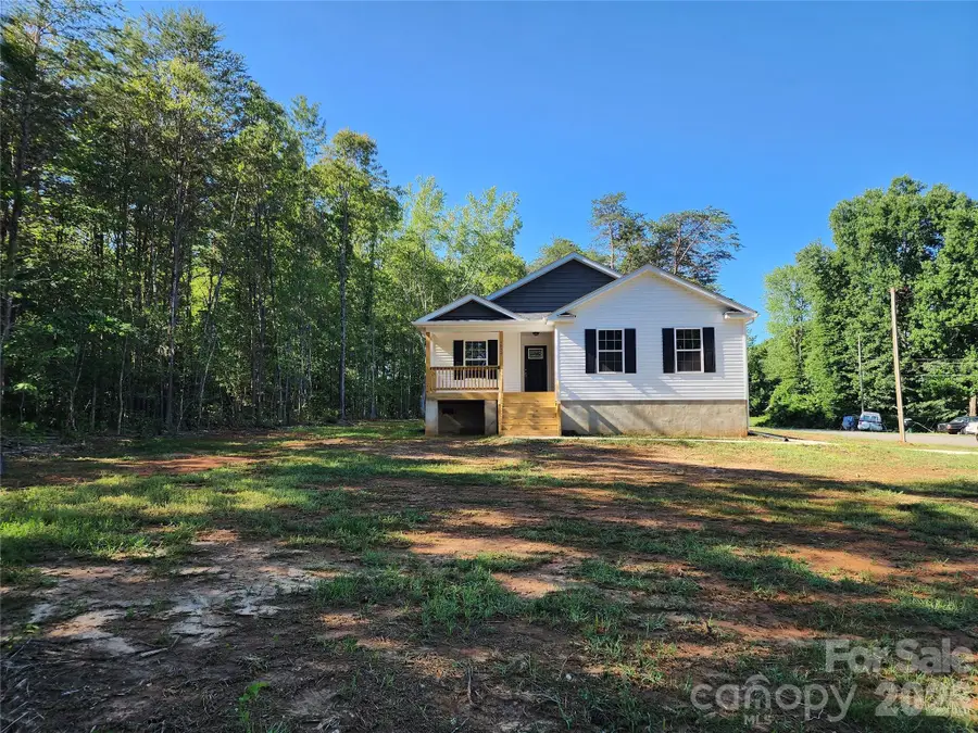 5900 Flamingo Drive #4, Conover, NC 28613 - #2