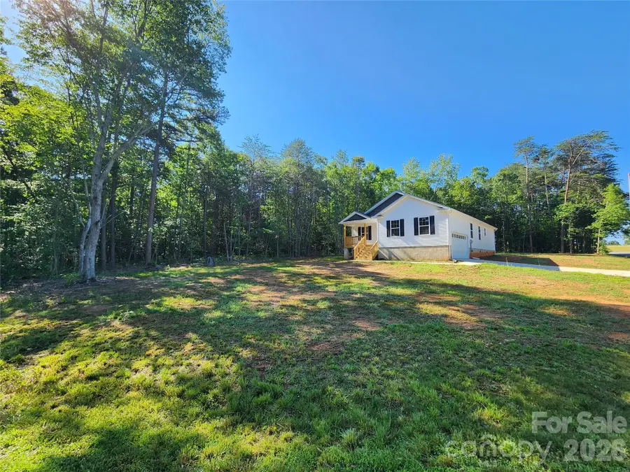 5900 Flamingo Drive #4, Conover, NC 28613 - #3