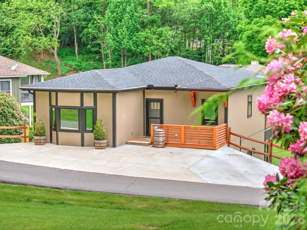 47 Winghaven Heights, Waynesville, NC 28786 - #1