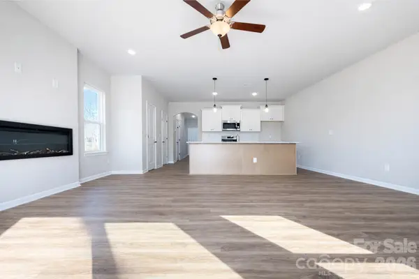 3111 Aberleaf Lane, Charlotte, NC 28227
