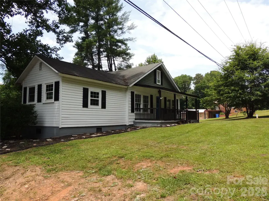 1002 S Main Street S, Rutherfordton, NC 28139 - #3