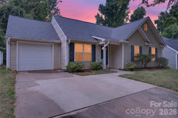 4627 Victory Lane, Charlotte, NC 28269