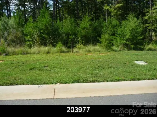 6024 Headlands Court, Belmont, NC 28012