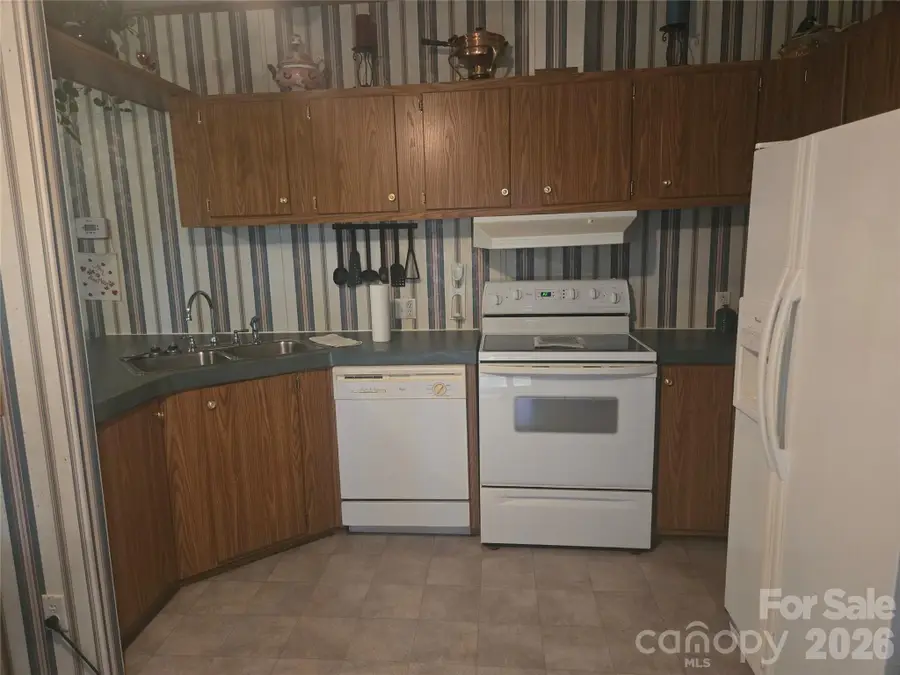 4632 Belvedere Drive, Claremont, NC 28610 - #3