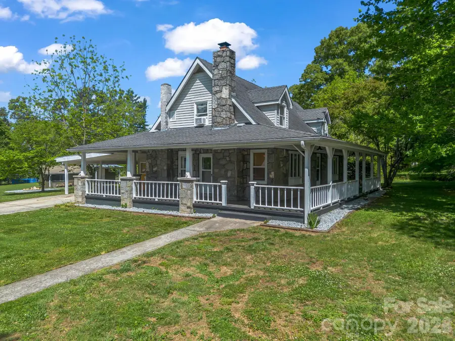 363 Etowah School Road, Hendersonville, NC 28739 - #2