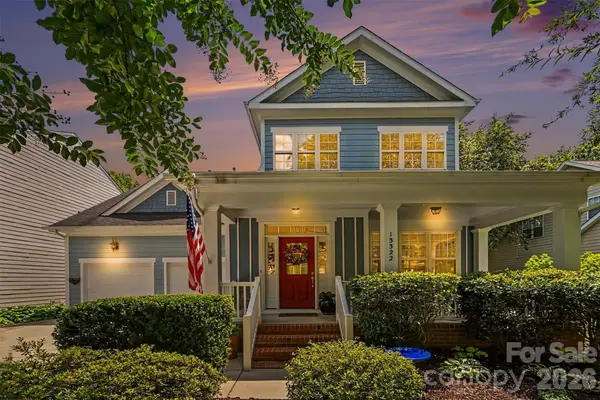 13322 Pierre Reverdy Drive, Davidson, NC 28036