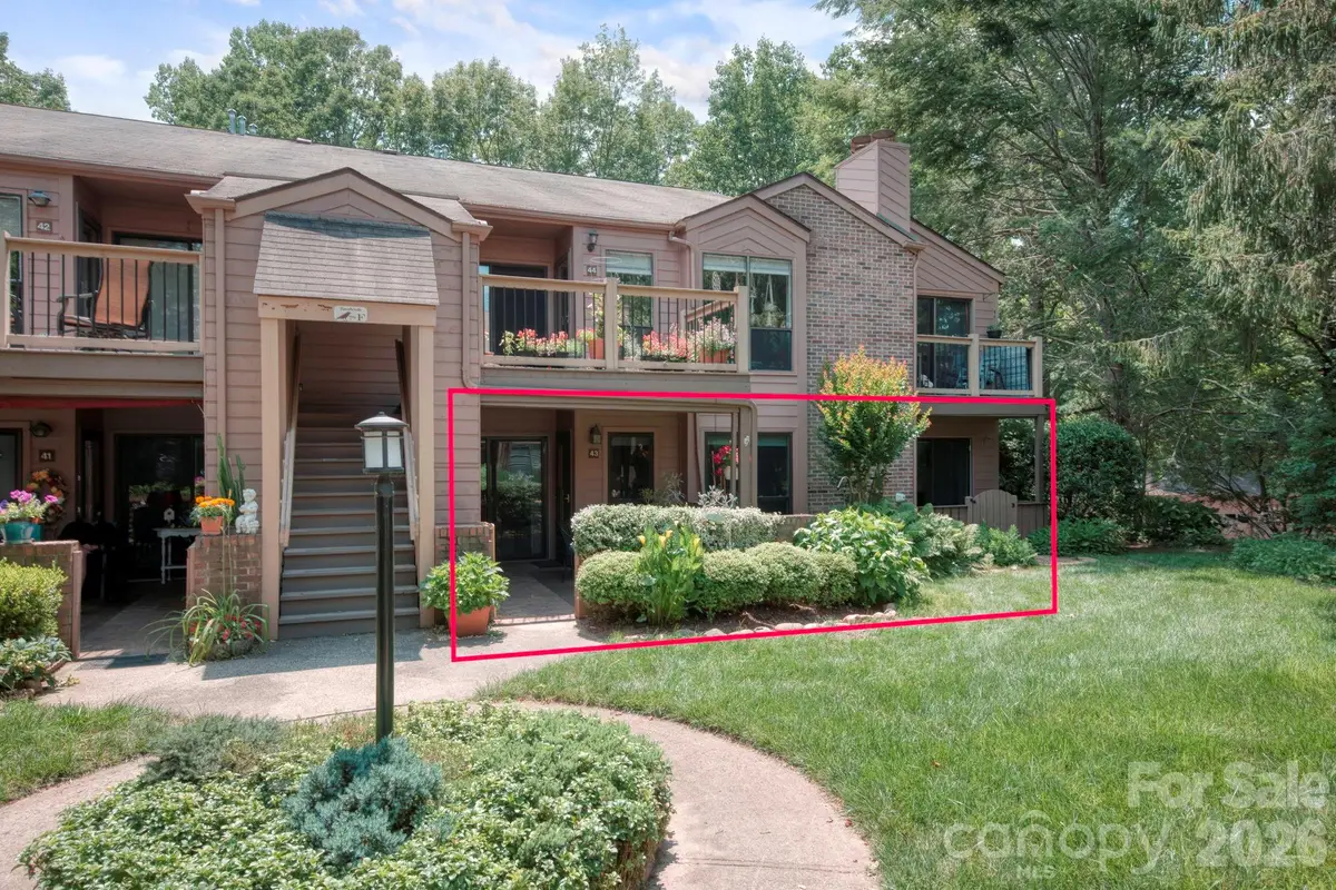 43 Ravencroft Lane #F-43 & Garage Unit D, Asheville, NC 28803 - #1