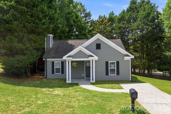 106 Moonflower Court, Mooresville, NC 28115