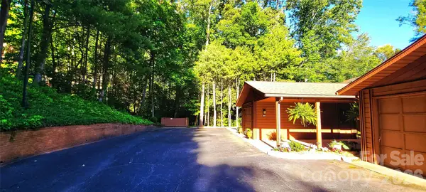 308 Woodfield Drive, Asheville, NC 28803