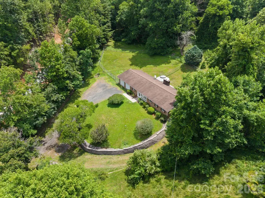 528 Baccus Siding Road, Green Mountain, NC 28740 - #2