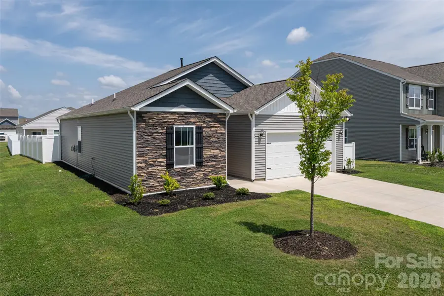 197 Wheatfield Road, Fletcher, NC 28732 - #2