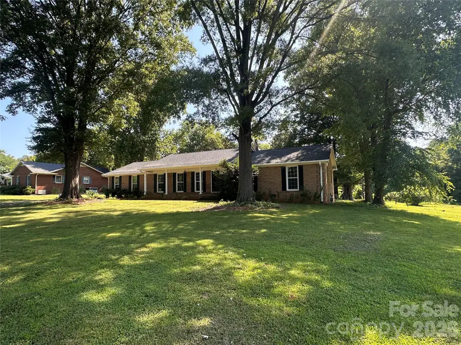 5836 Lebanon Road, Charlotte, NC 28227 - #2