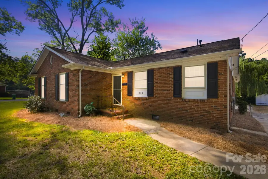 1401 Grovewood Drive, Charlotte, NC 28208 - #2