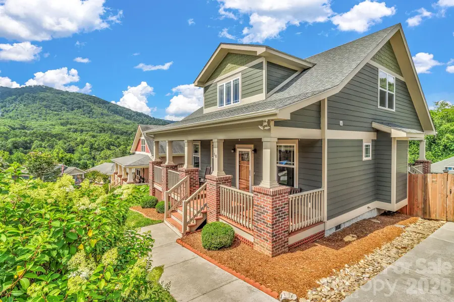 18 Byrdcliffe Lane, Asheville, NC 28805 - #2