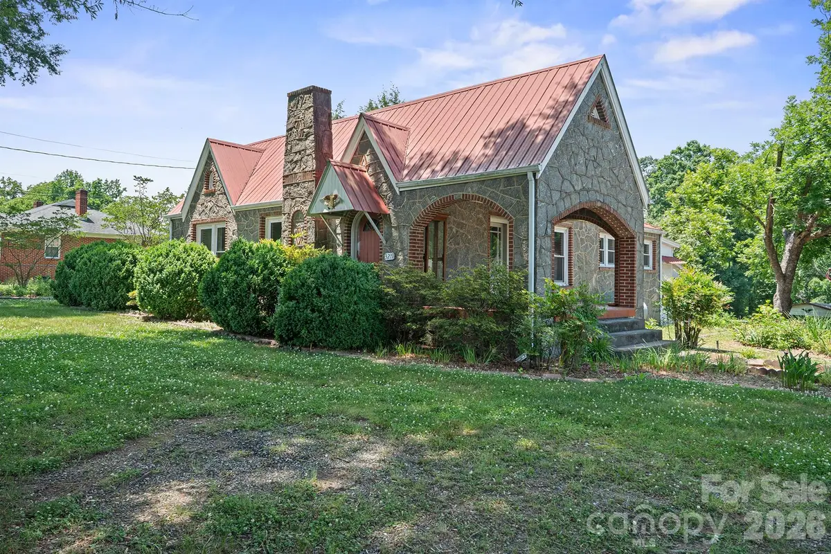 3219 Us 70 Highway E, Morganton, NC 28655 - #1
