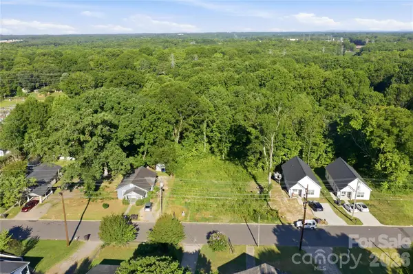 1324 7th Street, Statesville, NC 28677
