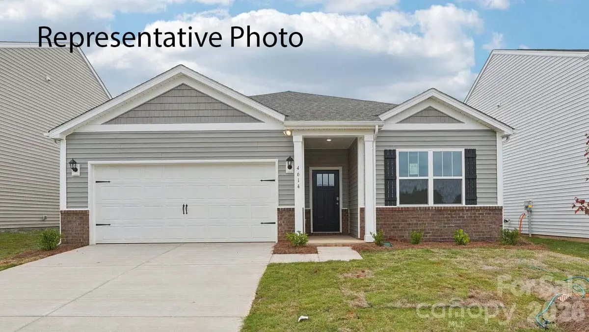916 Streamwood Avenue, Newton, NC 28658 - #1